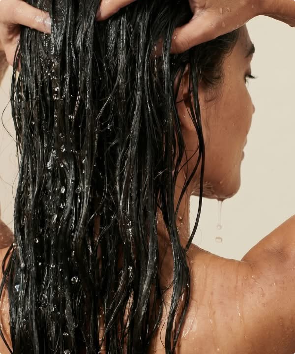 Rinsing hair with cool water